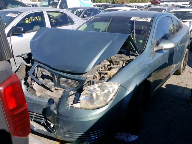 1G2AS18H597116740 - 2009 PONTIAC G5 GREEN photo 2