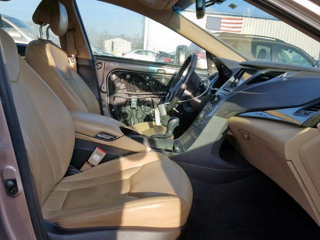 KMHFG4JG9CA160784 - 2012 HYUNDAI AZERA GLS BROWN photo 5