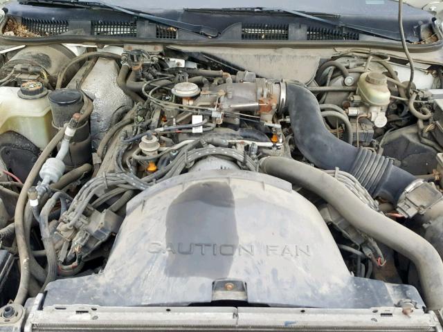 2FALP71W8VX224331 - 1997 FORD CROWN VICT WHITE photo 7