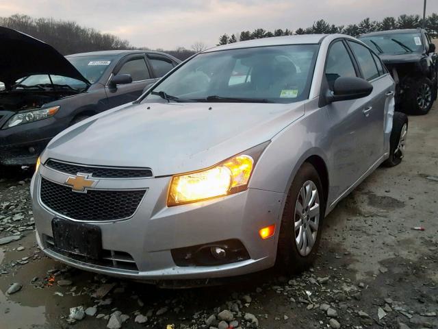 1G1PC5SH7B7271808 - 2011 CHEVROLET CRUZE LS GRAY photo 2