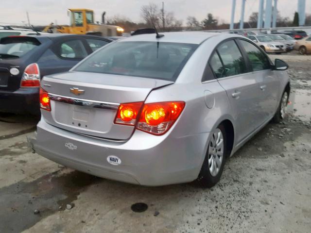 1G1PC5SH7B7271808 - 2011 CHEVROLET CRUZE LS GRAY photo 4