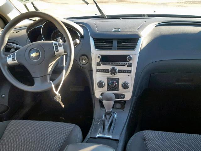 1G1ZC5EB2A4148823 - 2010 CHEVROLET MALIBU 1LT SILVER photo 9