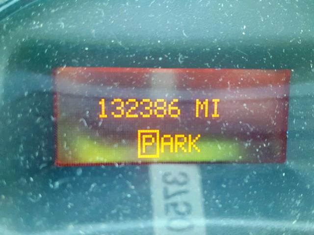 2G2WP552981116993 - 2008 PONTIAC GRAND PRIX SILVER photo 8