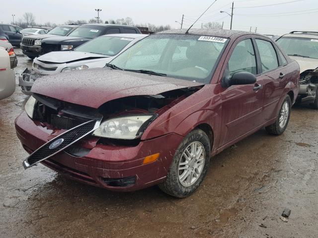 1FAFP34N77W113115 - 2007 FORD FOCUS ZX4 MAROON photo 2