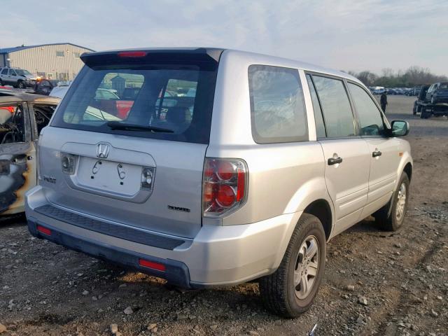 2HKYF18106H510963 - 2006 HONDA PILOT LX GRAY photo 4