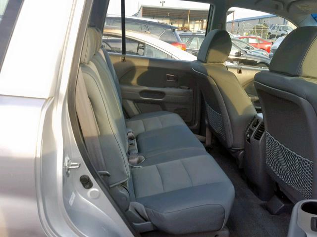 2HKYF18106H510963 - 2006 HONDA PILOT LX GRAY photo 6