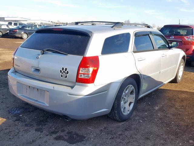 2D4FV47TX6H511760 - 2006 DODGE MAGNUM SE SILVER photo 4