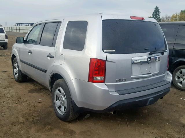 5FNYF4H27EB057514 - 2014 HONDA PILOT LX SILVER photo 3