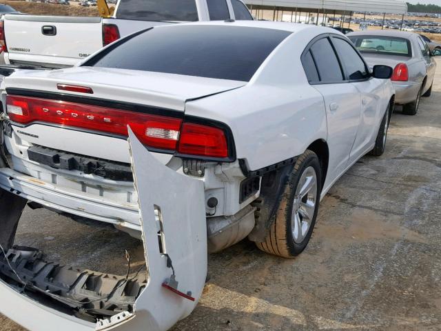 2C3CDXHG0DH523035 - 2013 DODGE CHARGER SX WHITE photo 4