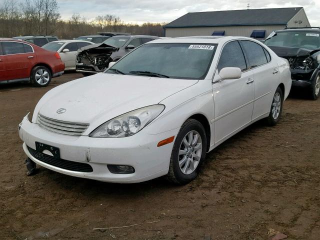 JTHBA30G440020244 - 2004 LEXUS ES 330 WHITE photo 2