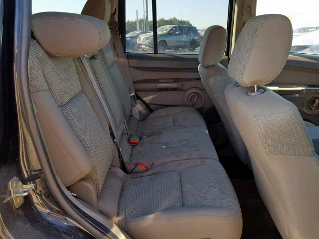 1J8HG48K56C156465 - 2006 JEEP COMMANDER BLACK photo 6