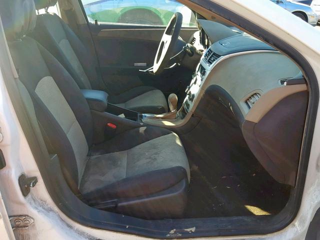 1G1ZG57BX8F231836 - 2008 CHEVROLET MALIBU LS WHITE photo 5