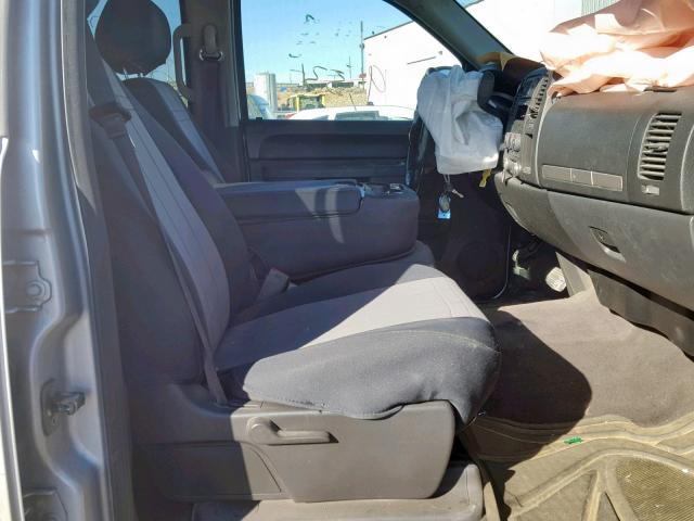1GC1KXEG6DF233073 - 2013 CHEVROLET SILVERADO SILVER photo 5