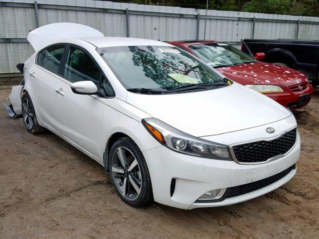 3KPFL4A83HE088543 - 2017 KIA FORTE EX WHITE photo 1