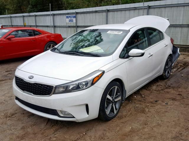 3KPFL4A83HE088543 - 2017 KIA FORTE EX WHITE photo 2