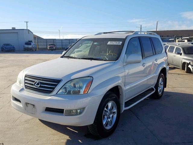 JTJBT20X640041678 - 2004 LEXUS GX 470 WHITE photo 2