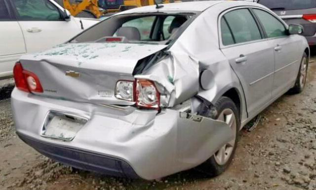 1G1ZB5EB7A4108224 - 2010 CHEVROLET MALIBU LS 银色 照片 4