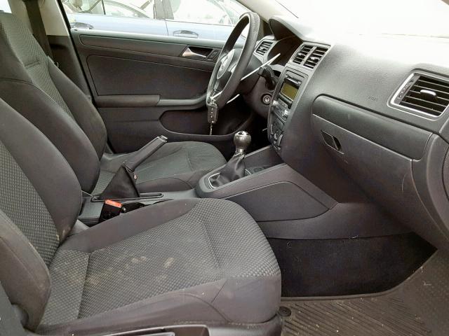 3VW1K7AJ4BM393318 - 2011 VOLKSWAGEN JETTA BASE Սև լուսանկար 5