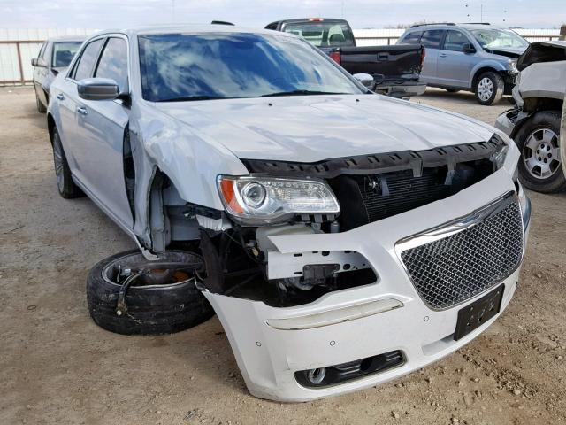 2C3CCAPT1CH312732 - 2012 CHRYSLER 300C LUXUR WHITE photo 1