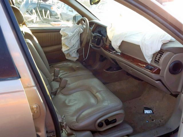 1G4CW52K6W4659690 - 1998 BUICK PARK AVENU TAN photo 5