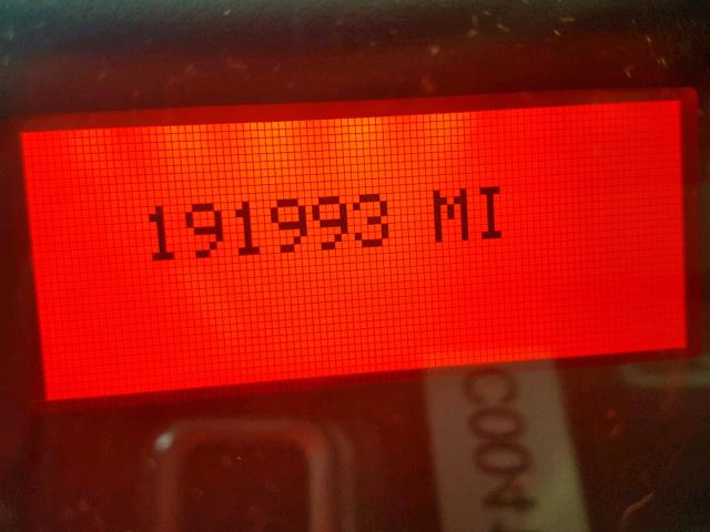 2G2WR524941192336 - 2004 PONTIAC GRAND PRIX SILVER photo 8