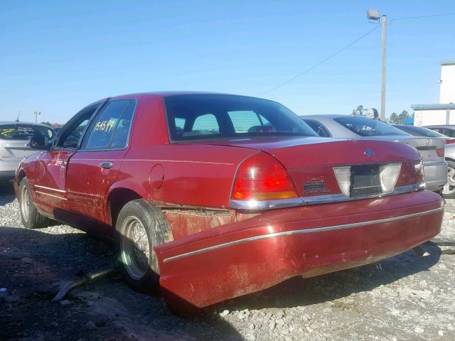 2FAFP74W3YX100626 - 2000 FORD CROWN VICT RED photo 3