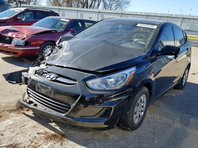 KMHCT5AE4GU272206 - 2016 HYUNDAI ACCENT SE BLACK photo 2