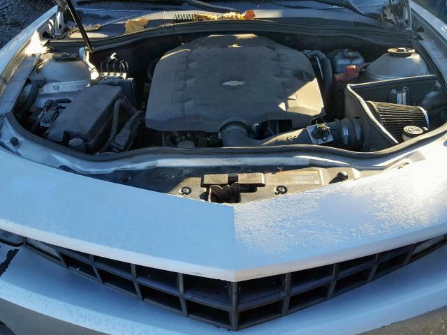 2G1FA1EV5A9174731 - 2010 CHEVROLET CAMARO LS SILVER photo 7