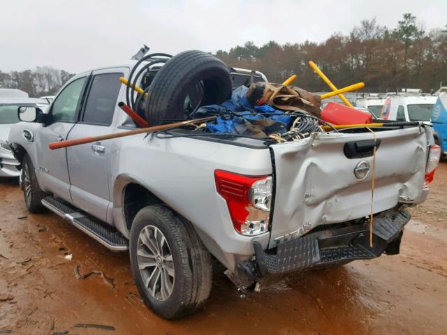 1N6AA1E68HN548084 - 2017 NISSAN TITAN SV SILVER photo 3