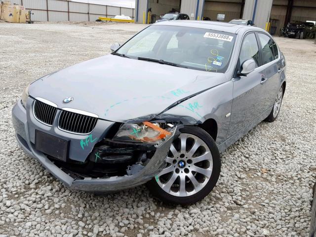 WBAVB33596KR76393 - 2006 BMW 330 I BLUE photo 2