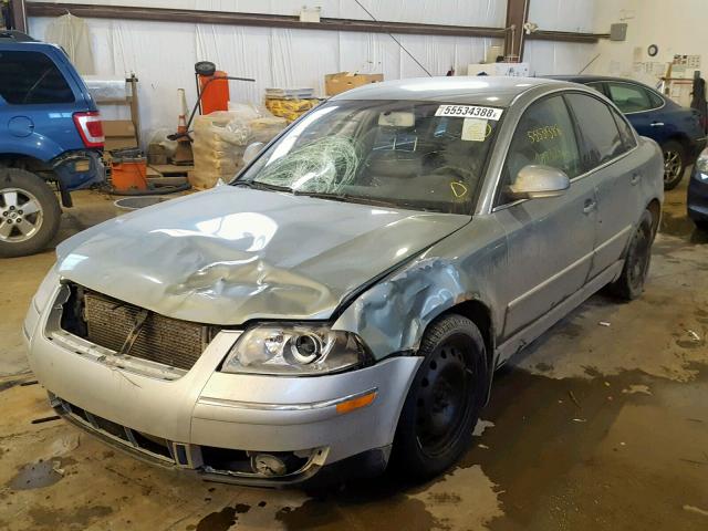 WVWPE63B84P250485 - 2004 VOLKSWAGEN PASSAT GLS GREEN photo 2