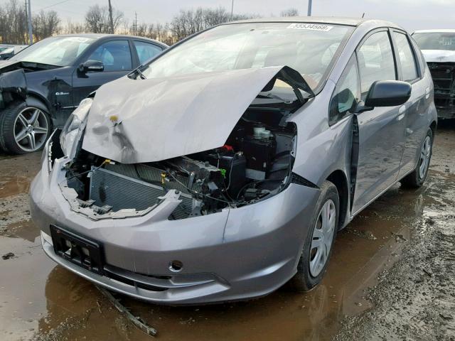 JHMGE88289S048785 - 2009 HONDA FIT GRAY photo 2