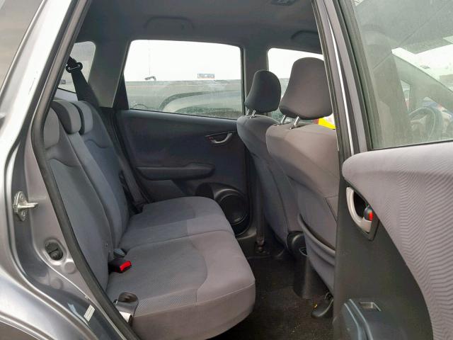 JHMGE88289S048785 - 2009 HONDA FIT GRAY photo 6