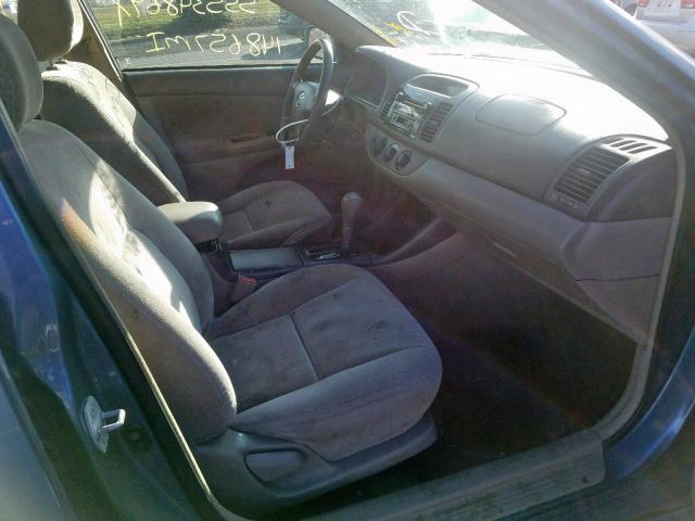 4T1BE32K03U677441 - 2003 TOYOTA CAMRY LE BLUE photo 5