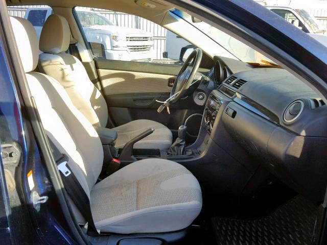 JM1BK343581129267 - 2008 MAZDA 3 HATCHBAC BLUE photo 5