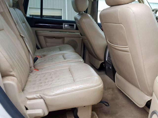 5LMFU28546LJ29854 - 2006 LINCOLN NAVIGATOR 白色 照片 6