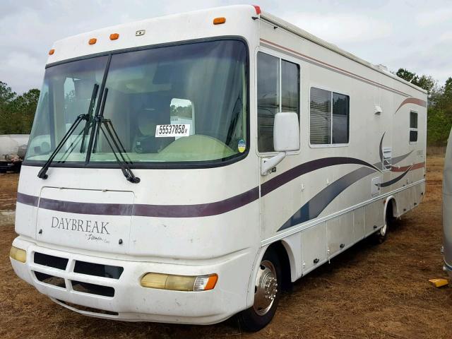 5B4KP57G023343919 - 2002 WORKHORSE CUSTOM CHASSIS MOTORHOME BEIGE photo 2