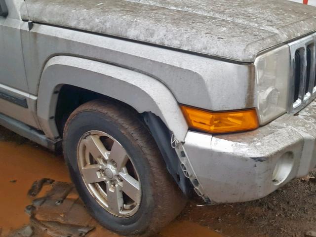 1J8HG48K27C537384 - 2007 JEEP COMMANDER GRAY photo 9