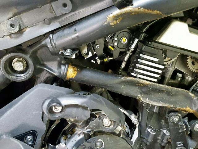 JKAENEC10HDA00512 - 2017 KAWASAKI EN650 C BLACK photo 14