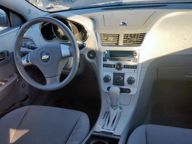 1G1ZB5E01CF138213 - 2012 CHEVROLET MALIBU LS SILVER photo 9