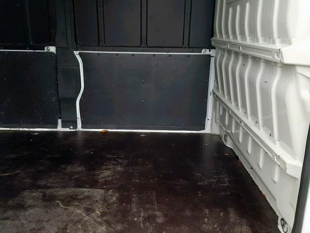 3C6TRVDG4JE118737 - 2018 RAM PROMASTER 白色 照片 6