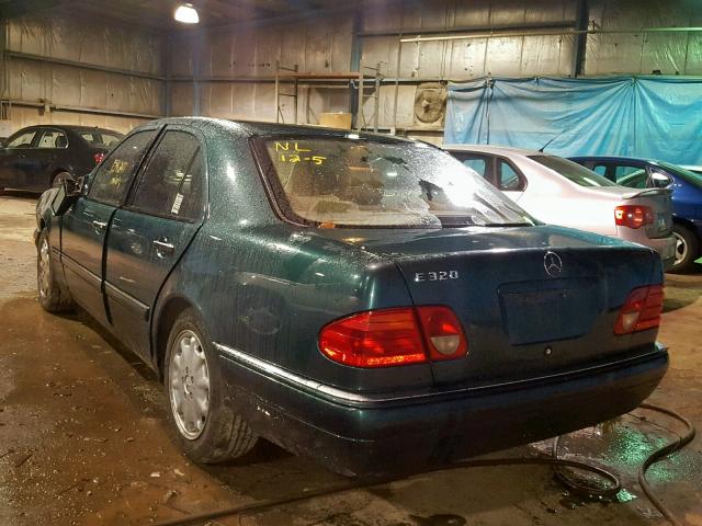 WDBJF65H5XA802311 - 1999 MERCEDES-BENZ E 320 GREEN photo 3