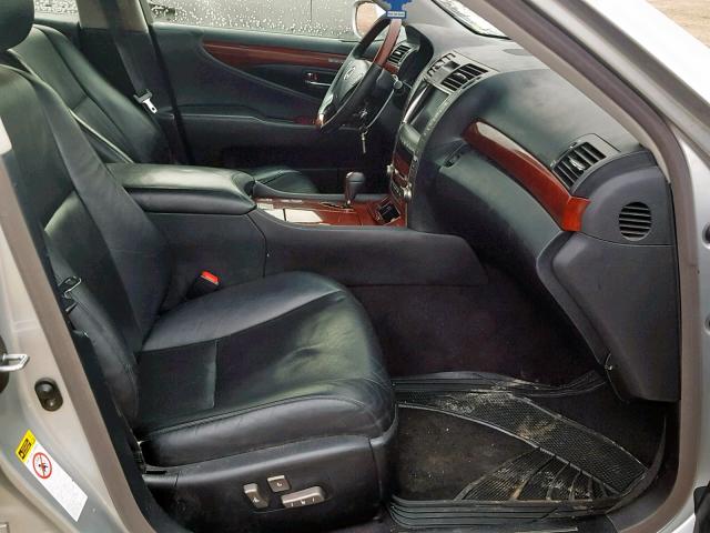 JTHBL46F975000982 - 2007 LEXUS LS 460 SILVER photo 5