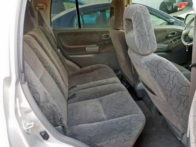 2CNBE634926944333 - 2002 CHEVROLET TRACKER LT SILVER photo 6