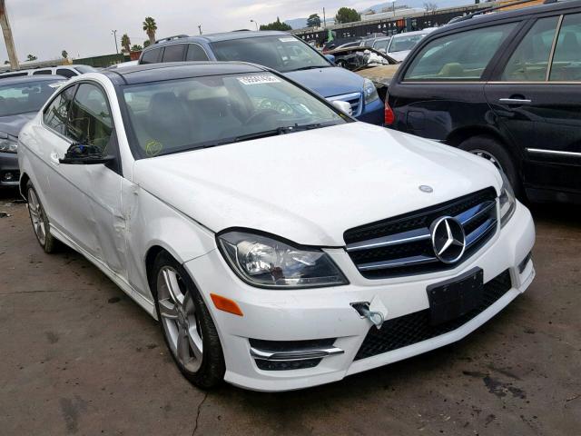 WDDGJ4HB2EG294093 - 2014 MERCEDES-BENZ C 250 WHITE photo 1