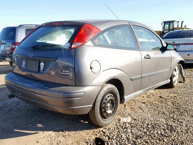 3FAFP31382R219961 - 2002 FORD FOCUS ZX3 GRAY photo 4