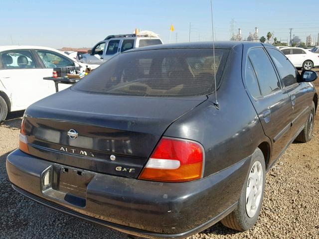 1N4DL01D8XC131346 - 1999 NISSAN ALTIMA XE BLACK photo 4