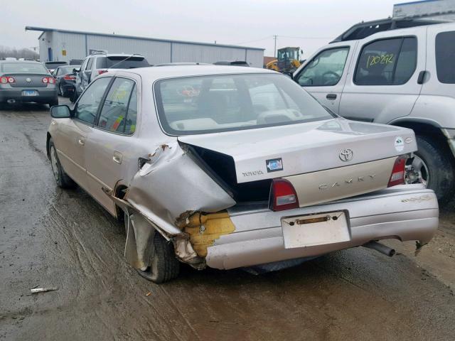 4T1BG12K6TU769894 - 1996 TOYOTA CAMRY DX TAN photo 3