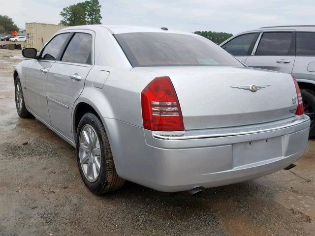 2C3KA63H17H684142 - 2007 CHRYSLER 300C SILVER photo 3