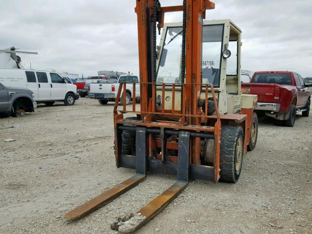 UF05000139 - 1986 NISSAN FORK LIFT TWO TONE photo 2